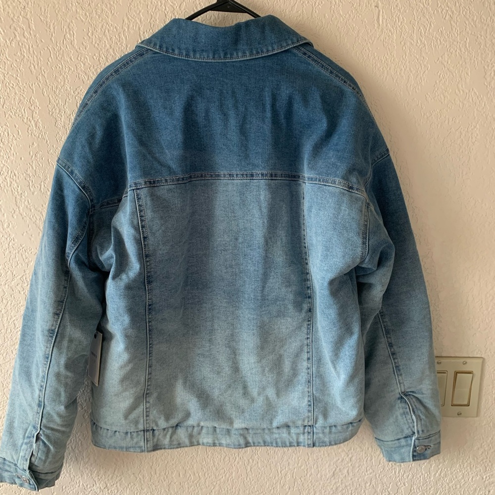 Gradient Denim Trucker Jacket - Picture 5 of 5